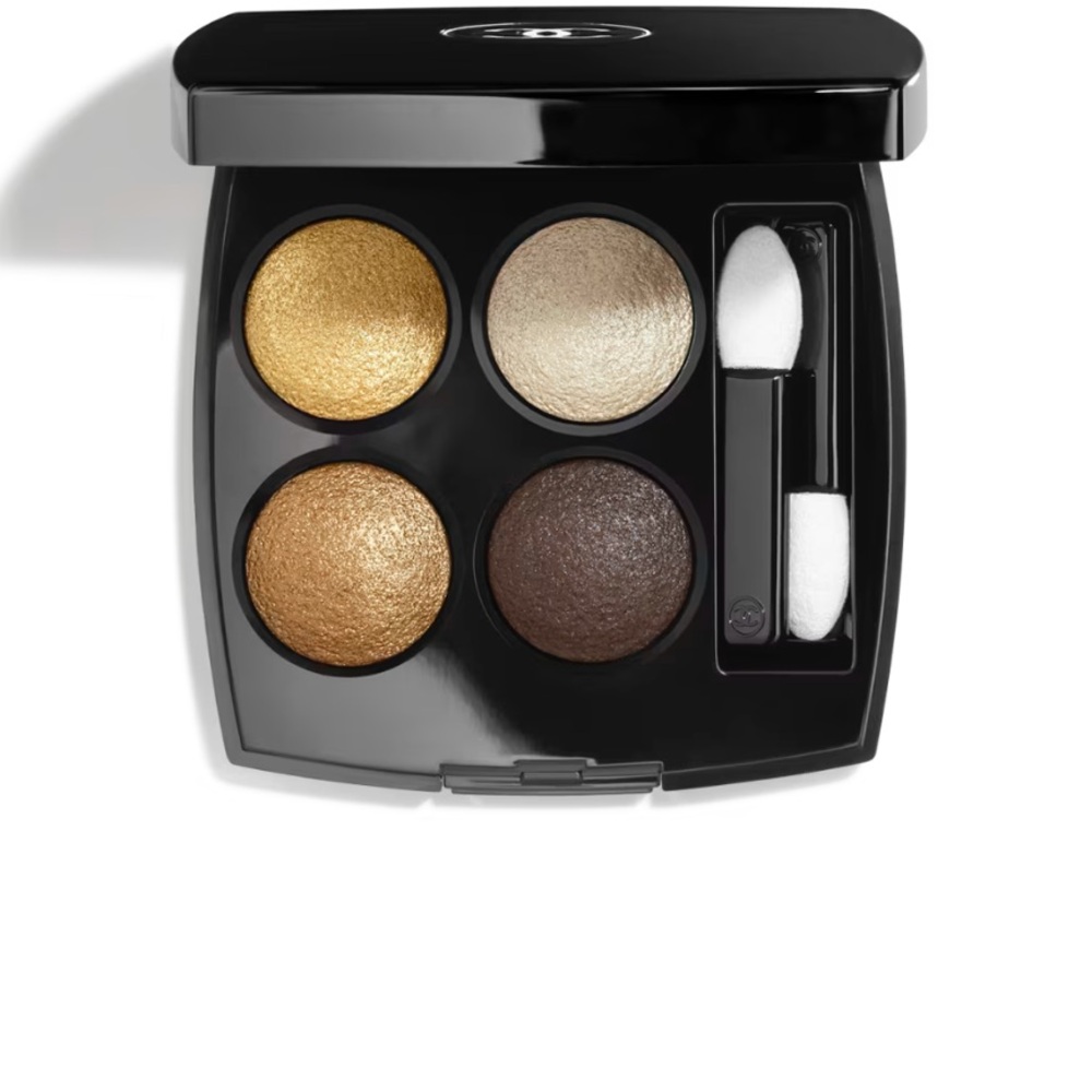 CHANEL Quad Eyeshadow in Gold and Brown Hues